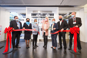 Inauguration du laboratoire d'innovation en commerce au détail de McGill en partenariat avec Alimentation Couche-Tard