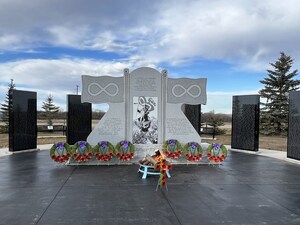 Métis Nation-Saskatchewan, Métis National Council and First Nation Dignitaries gather at Batoche monument
