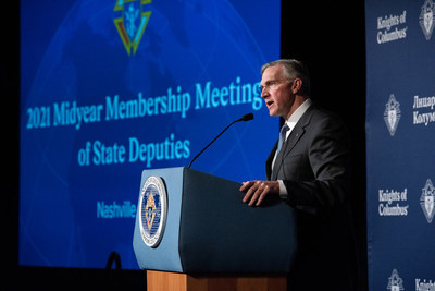 Supreme Knight Patrick Kelly addresses K of C jurisdiction leaders gathered at the Midyear Meeting of State Deputies held in Nashville, Tenn.