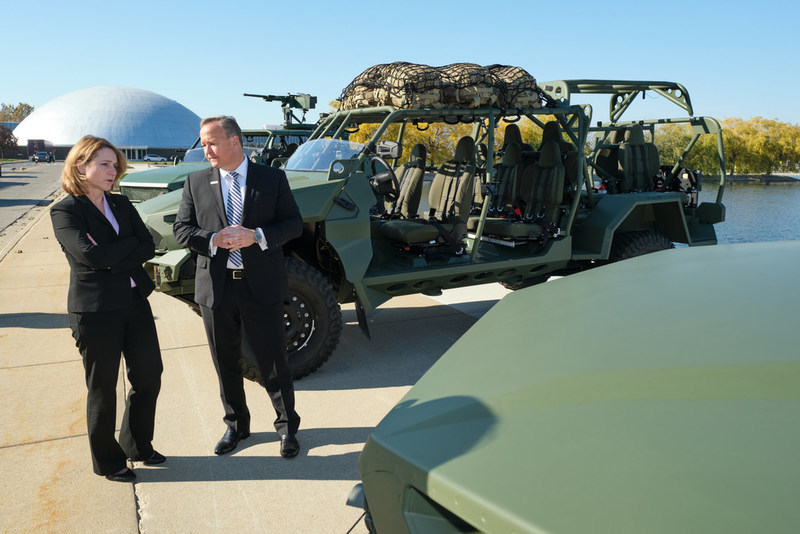 GM Defense President Steve duMont talks with U.S. Deputy Secretary of Defense Kathleen Hicks Monday, November 8, 2021 at the General Motors Warren Technical Center in Warren, Michigan. Secretary Hicks was visiting the facility to see how GM’s defense and government-facing business will support the Department of Defense become a more electric, more autonomous and more connected organization now and into the future. (Photo by Steve Fecht for GM Defense)