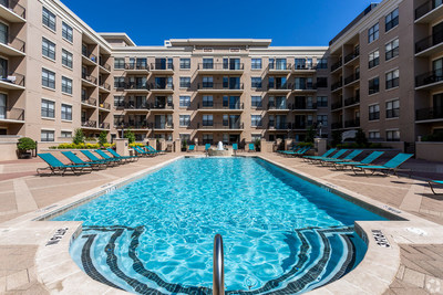 Oakwood Living Dallas Uptown Pool