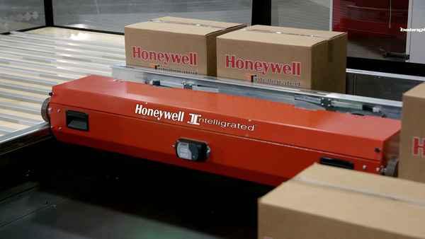 Honeywell's next-generation automated storage and retrieval system uses the latest in machine learning, artificial and decision intelligence for order fulfillment, product sequencing, returns processing, manufacturing kitting and more.