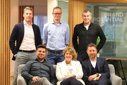 From left, standing: Youri van der Mijn, Tom Lovett, Chris Molloy. Seated: Gérard Ghazarian, Mary Say, Rudiger Wanck