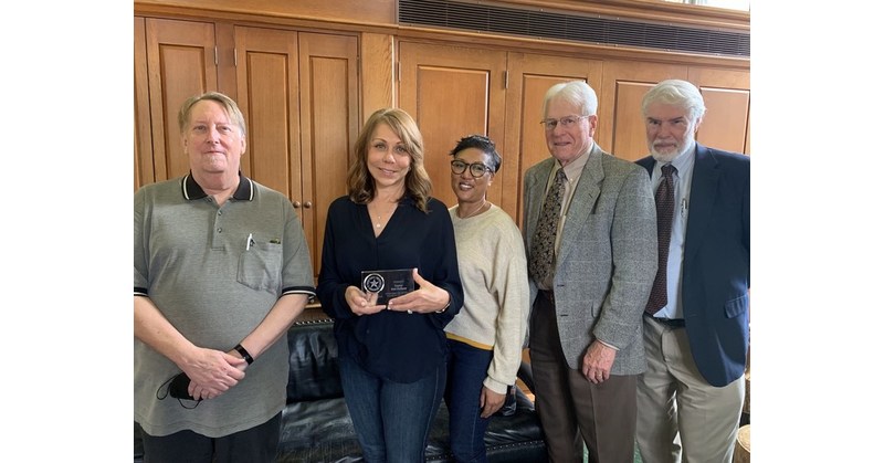 Texas Public Employees Association Recognizes Texas Senator For Her Contributions During The 87th Legislative Session