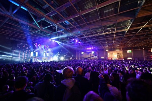 Over 10,000 people attended the offline 11.11 Gala held in Paris Expo Porte de Versailles, France