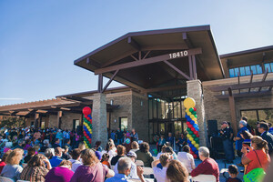 Griffin Structures celebrates the ribbon cutting of the Santa Clarita Canyon Country Community Center