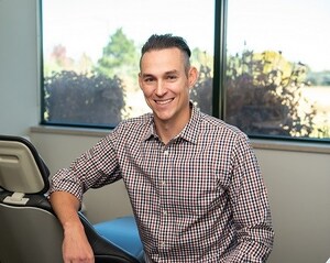 Surgeon Joins Studio Z Dental