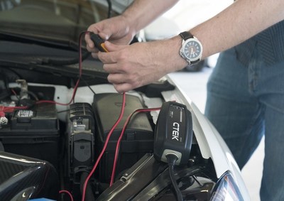 CTEK's popular award-winning MXS 5.0 battery charger makes the perfect holiday gift for drivers of all ages. The MXS 5.0's unique 8-step charging program recovers, charges and maintains all lead-acid battery types.