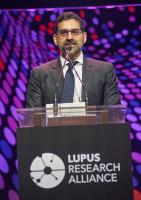 Blackstone Senior Managing Director, Head of Real Estate Americas Nadeem Meghji honored at Lupus Research Alliance 2021 Breaking Through Gala.