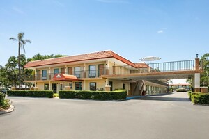 DSH Hotel Advisors Arranges Sale of 90-Room Days Inn Clearwater, Florida