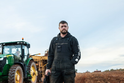 P.E.I. Potato farming – a beloved industry that employs more than 5,000 people throughout the island. (CNW Group/Prince Edward Island Potato Board)