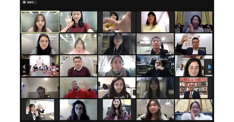 China Eastern Airlines lleva a cabo un intercambio en l&iacute;nea entre miembros de la generaci&oacute;n Z de China e Italia