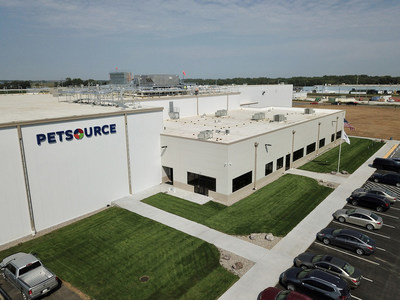 Petsource by Scoular's freeze-dried pet food manufacturing facility began operations in Seward, Nebraska, in 2020. A $75 million expansion will triple its production capacity.