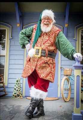 Santa is ready to greet your family at VisitWithSanta.com.