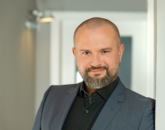 AEC keeps expanding and appoints Alexander Horstmann as new Director Homologation Services - Vimarsana News