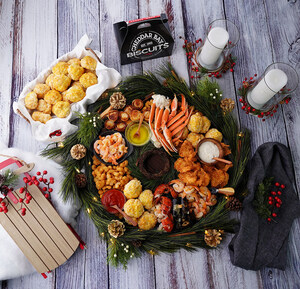 Red Lobster® Takes Over Holiday Tables with DIY Create Your Own Sea-cuterie Board