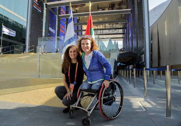 Michal Seror, Director of ecosystem development at Start-Up Nation Central with Paralympic athlete Pascale Bercovitch (courtesy of  The Israeli Pavilion at the Dubai Expo)