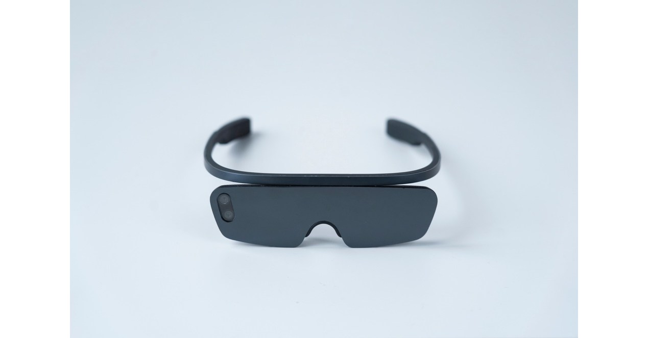 Em3 Released The World S Thinnest And Lightest Vr Headset 6 8mm Only