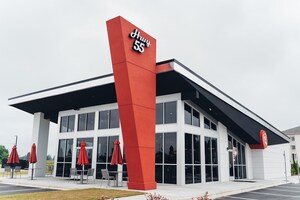 Hwy 55 Opens First Five Stand-Alone Stores; 20 More Planned for 2021-22