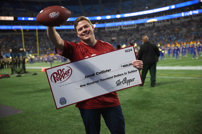 Jacob C. winning the Dr Pepper Tuition Toss during halftime at the 2021 ACC Championship on December 4, 2021, at Bank of America Stadium in Charlotte, NC. CREDIT: AP IMAGES FOR DR PEPPER