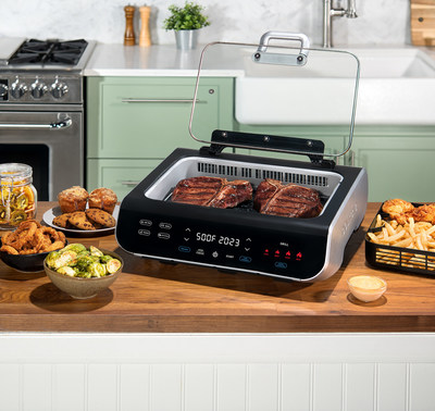 Home chefs can enjoy smokeless indoor grilling with a direct bottom-heated grate and superior air frying with the unit's advanced air-flow system that circulates heat from every direction, giving food an authentic fried crispy texture with up to 80% less fat.