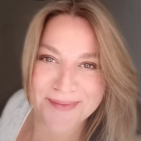OAAA Bolsters Executive Leadership; Names Digital Ad Industry Vet Laura Colona As EVP, Commercial Marketing Officer And OOH Leader Rick Robinson As Chief Creative Officer In Residence - Vimarsana News
