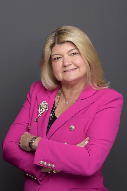 Sandy Carter joins Altair board of directors.