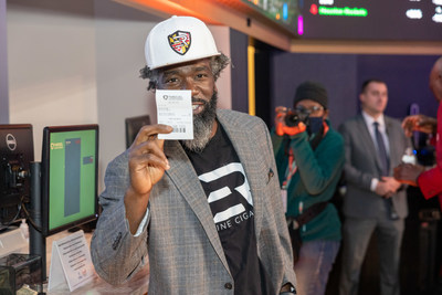 Pro football hall-of-famer Ed Reed opened the brand-new FanDuel Sportsbook inside Sports & Social Maryland at Live! Casino & Hotel and placed the ceremonial first bet. Reed placed a $20 Moneyline wager on Dustin Poirier to win at UFC 269.
