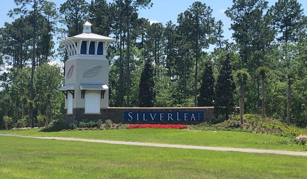Large Silverleaf community sign