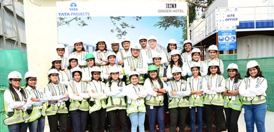 Mr. Puneet Chhatwal, MD & CEO - The Indian Hotels Company Ltd and Mr Vinayak Deshpande, MD - Tata Projects Ltd with the all-woman project execution team at Ginger Hotel site in Santa Cruz (Mumbai)