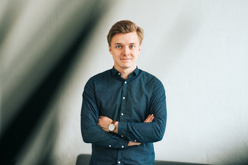 Unable to view the image, Please provide a valid URL.