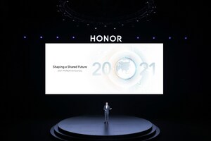 HONOR se réunit avec des amis pour célébrer ses réalisations de l'année 2021