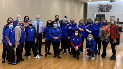 Nurses from St. Vincent Hospital in Worcester, Mass. with U.S. Secretary of Labor Marty Walsh after today’s negotiation session. The session led to a successful tentative agreement on what was the 285th day of their historic strike.