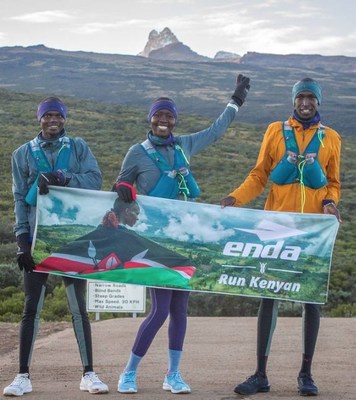 Proud Kenyan runners showcasing their support of Enda.