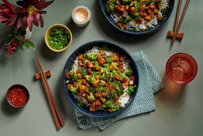 Home Chef and Skinnytaste Sesame Tofu Rice Bowls