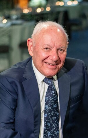 Harold Finkelstein, Family Patriarch and New York Tire Icon, Dies at 86