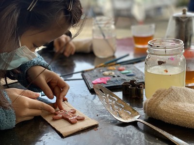 Making Clay ornaments at the Atrium 916 Art Cafe in Old Sacramento