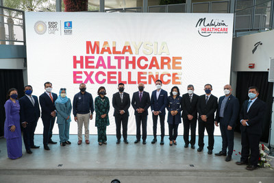 Attendees of the Memorandum of Understanding signing ceremony capture a moment after the event. Signatories of the event: (Seventh from left) Mohd Hasril Abdul Hamid, Head of Mission, Consul General of Malaysia in Dubai; (eighth from left) Mohd Daud Mohd Arif, Chief Executive Officer, MHTC; (ninth from left) Mohamad Hadid, Chairman, HADID International Services; (third from right) Vincent Wan, Chief Executive Officer, IASB Sdn Bhd.