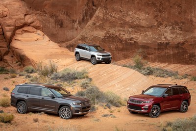 The all-new Jeep® Grand Cherokee named Best SUV to Buy in 2022 by The Car Connection. The expanded Grand Cherokee family includes (left to right): first ever three-row Jeep Grand Cherokee L, first ever electrified Jeep Grand Cherokee 4xe and the most awarded SUV ever, the Jeep Grand Cherokee.