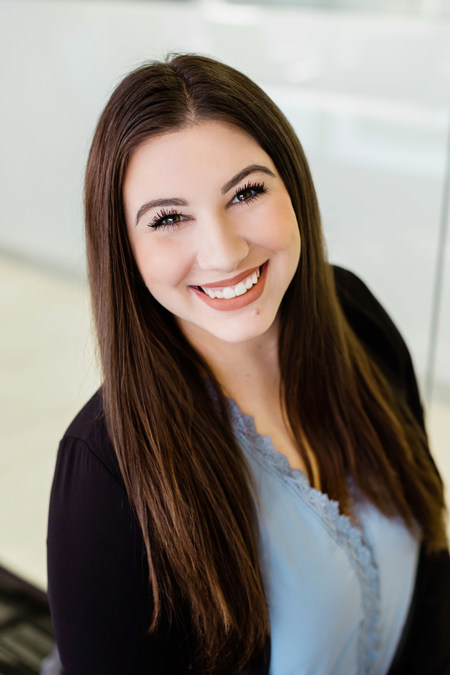 Alyssa Woulfe Joins Androvett as Digital PR Manager - Vimarsana News