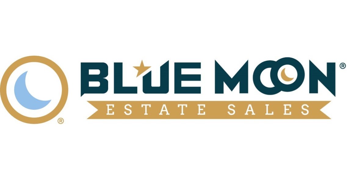 BLUE MOON ESTATE SALES AWARDS ITS HIGHEST HONOR TO FRANCHISEE AT ANNUAL