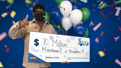 Le tout nouveau multimillionnaire de l'Ontario, Manoharan Ponnuthurai, de Brampton, qui a remporté le gros lot de 70 millions de dollars au tirage de LOTTO MAX du 17 décembre 2021. (Groupe CNW/OLG Winners)
