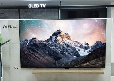 LG 97-inch G2 OLED TV (CNW Group/LG Electronics Canada)