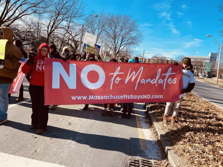 Thousands March Against Vaccine Mandates - Vimarsana News