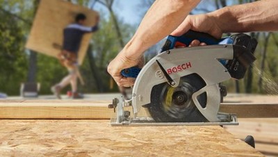 Bosch® Power Tools packs the punch of a corded tool in a cordless design with the new GKS18V-26L PROFACTOR™ 18V Strong Arm 7-1/4-inch Blade Left Circular Saw.