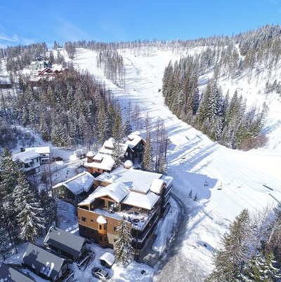 Snow Bear Chalets- 7 chalets and 3 treehouses slopeside at Whitefish Mountain Resort