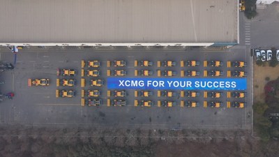 XCMG livre de nouvelles chargeuses XC9  Isral,  la Thalande et  d'autres pays d'Europe; les exportations totales de chargeuses de l'entreprise atteignent 100 000 units. (PRNewsfoto/XCMG)