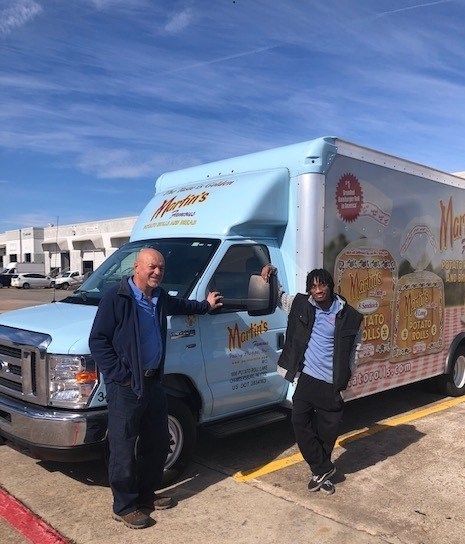 To learn more about Martin’s Famous Potato Rolls and Bread in the Texas area, visit MartinsLovesTexas.com. To view open positions and apply, you can visit: https://potatorolls.com/careers/. Martin’s is an Equal Opportunity Employer.