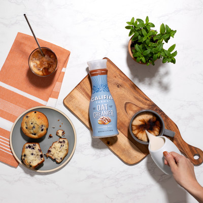 Califia Farms Cinnamon Roll Oat Creamer