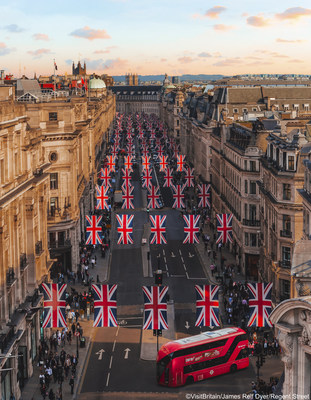 Britain will celebrate Her Majesty The Queen's Platinum Jubilee with a series of public events and special exhibitions in 2022. Credit: VisitBritain/James Relf Dyer/Regent Street